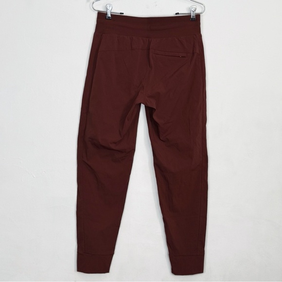Athleta Trekkie North Outdoor Hiking Joggers in Rust Red size 2 - Picture 5 of 7